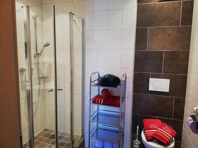 Frühstückspension: Badezimmer - Haus Roland