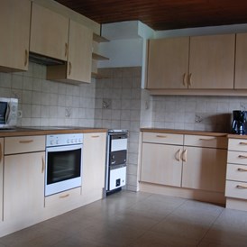 Frühstückspension: Eine große, gut eingerichtete Küche, 2 oder 4 Schlafzimmer, Dusche oder Bad und WC können gebucht werden. - Stachlerhof