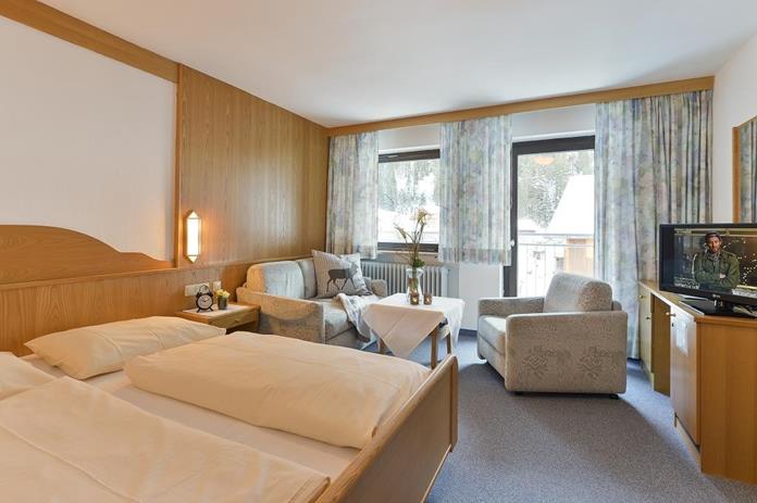 Frühstückspension: Hotel Gasthof Tannberg