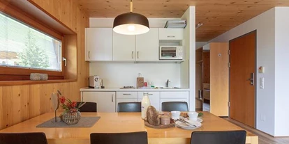 Pensionen - Garten - Vorarlberg - Appartementhaus Lechblick