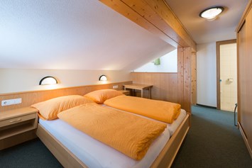 Frühstückspension: Doppelzimmer + Einzelbett Alpenblick 1 - Haus Alpenblick