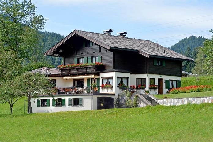 Frühstückspension: Gästehaus Pöll