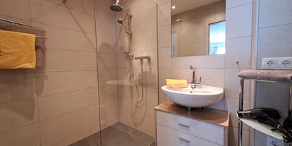 Pensionen - Serfaus - Badezimmer Apart Tirol - Haus Tirol Appartements