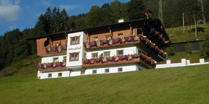 Pensionen - Parkplatz: kostenlos bei der Pension - Leogang - Erlbruckhof