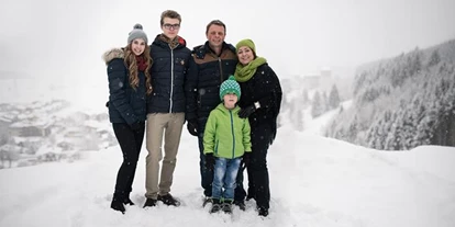 Pensionen - Parkplatz: kostenlos bei der Pension - Leogang - Panorama Hotel Guggenbichl
