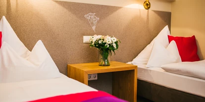 Pensionen - Serfaus - Zweibettzimmer- Hotel Dr. Otto Murr - Hotel Garni Dr. Otto Murr