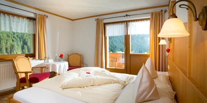 Pensionen - Frühstück: Frühstücksbuffet - Osttirol - 5 Gründe für Ihren Urlaub im Haus Veidlis:
 
* Echte Osttiroler Herzlichkeit
* Die traumhafte Natur des Defereggentals
* Unser herzhaftes Osttiroler Frühstück mit regionalen Produkten
* Unsere hochwertig ausgestatteten Zimmer & neue, moderne Badezimmer
* Urlaub im Bergwasserparadies Defereggental - mitten im Nationalpark Hohe Tauern - Haus Veidlis