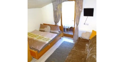 Pensionen - Parkplatz: kostenlos bei der Pension - Leogang - Familienzimmer "1"...das 2 Schlafzimmer mit Balkon... - Haus Heidi