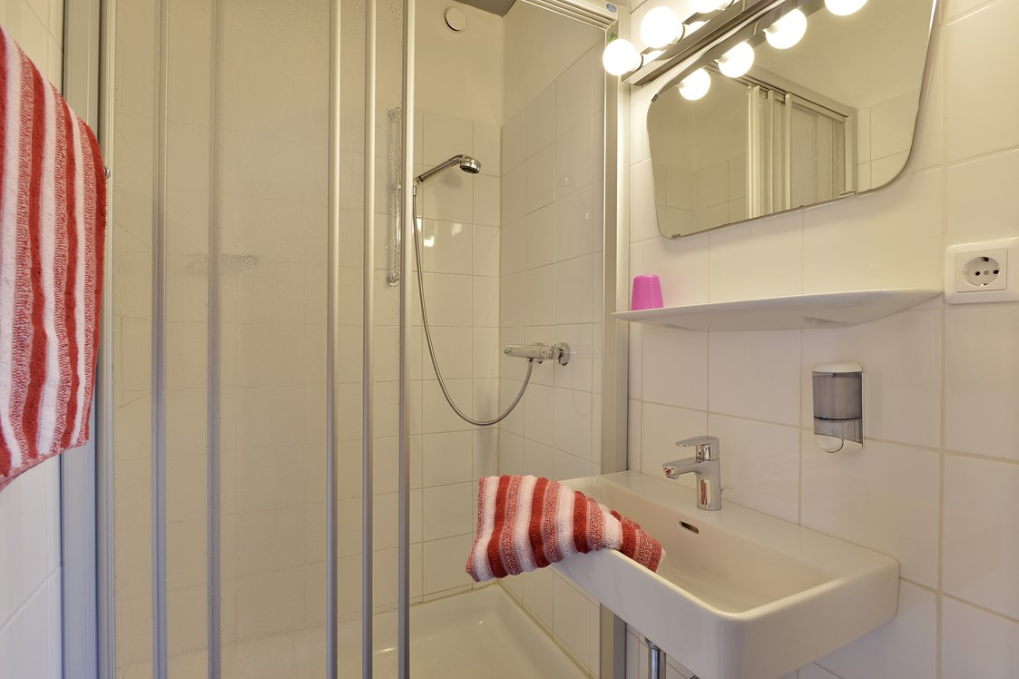 Frühstückspension: Beispielbild Badezimmer / DZ  - Haus Lukas 