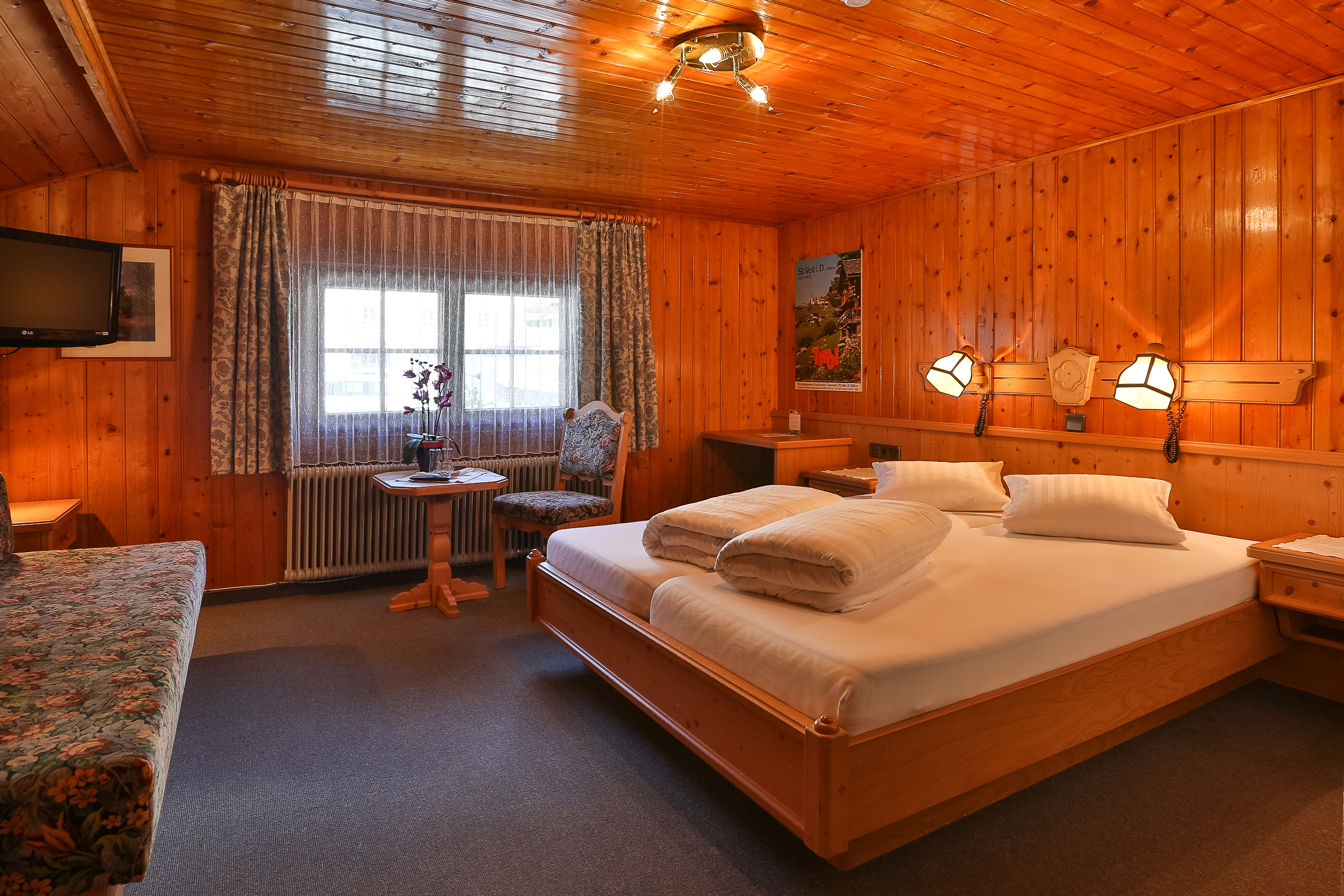 Pensionen - PLZ 9900 (Österreich) - Doppelzimmer Standard Alpenrose - Alpengasthof Pichler