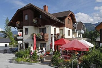 Frühstückspension: Dorf Café