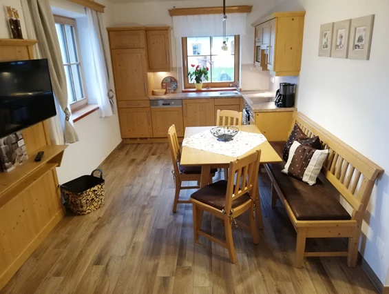 Frühstückspension: Apartment Rosskofel - Historischer Bauernhof Schabus