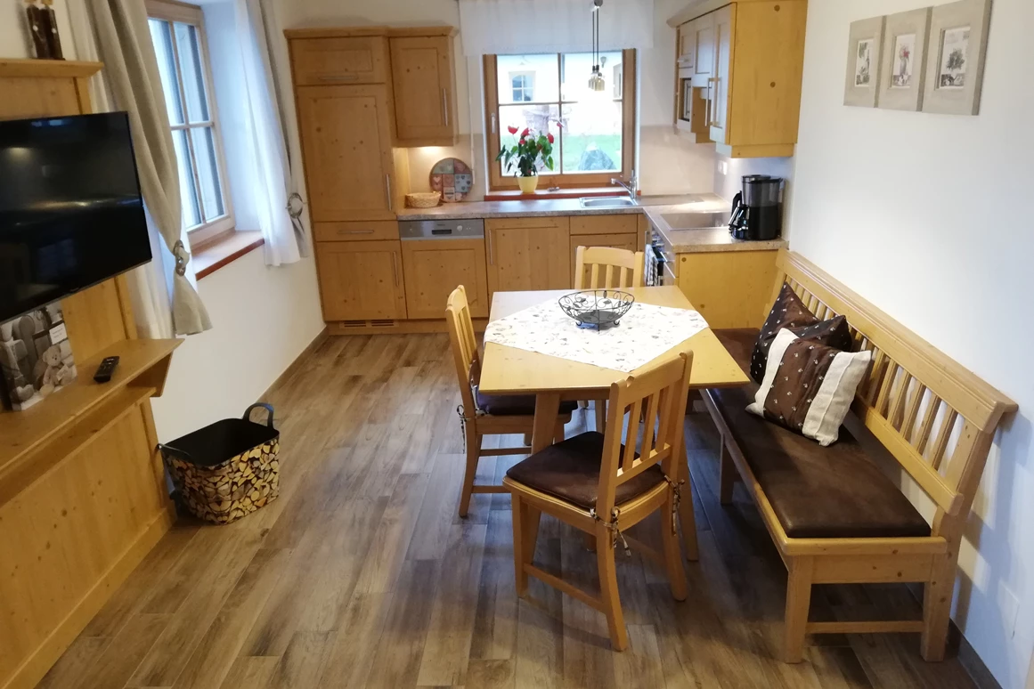 Frühstückspension: Apartment Rosskofel - Historischer Bauernhof Schabus