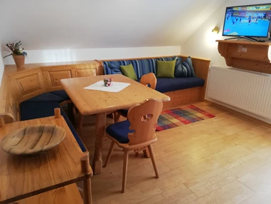 Frühstückspension: Apartment Kornblume - Historischer Bauernhof Schabus