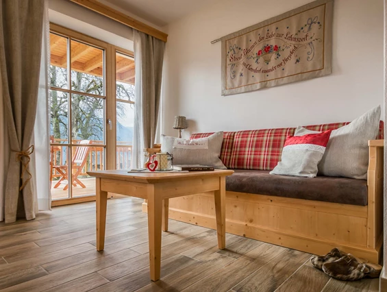 Frühstückspension: Apartment Gartnerkofel - Historischer Bauernhof Schabus