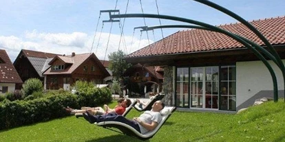 Pensionen - Parkplatz: kostenlos bei der Pension - Hallstatt - Chill out  Area - Bio-Bauernhof Simonbauer