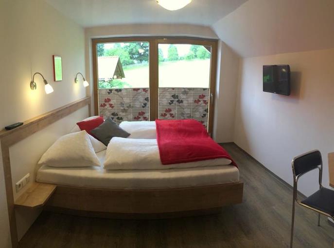 Frühstückspension: Doppelzimmer - Bio-Bauernhof Simonbauer