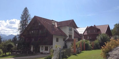Pensionen - Parkplatz: kostenlos bei der Pension - Hallstatt - herrlicher Sonnentag - Bio-Bauernhof Simonbauer