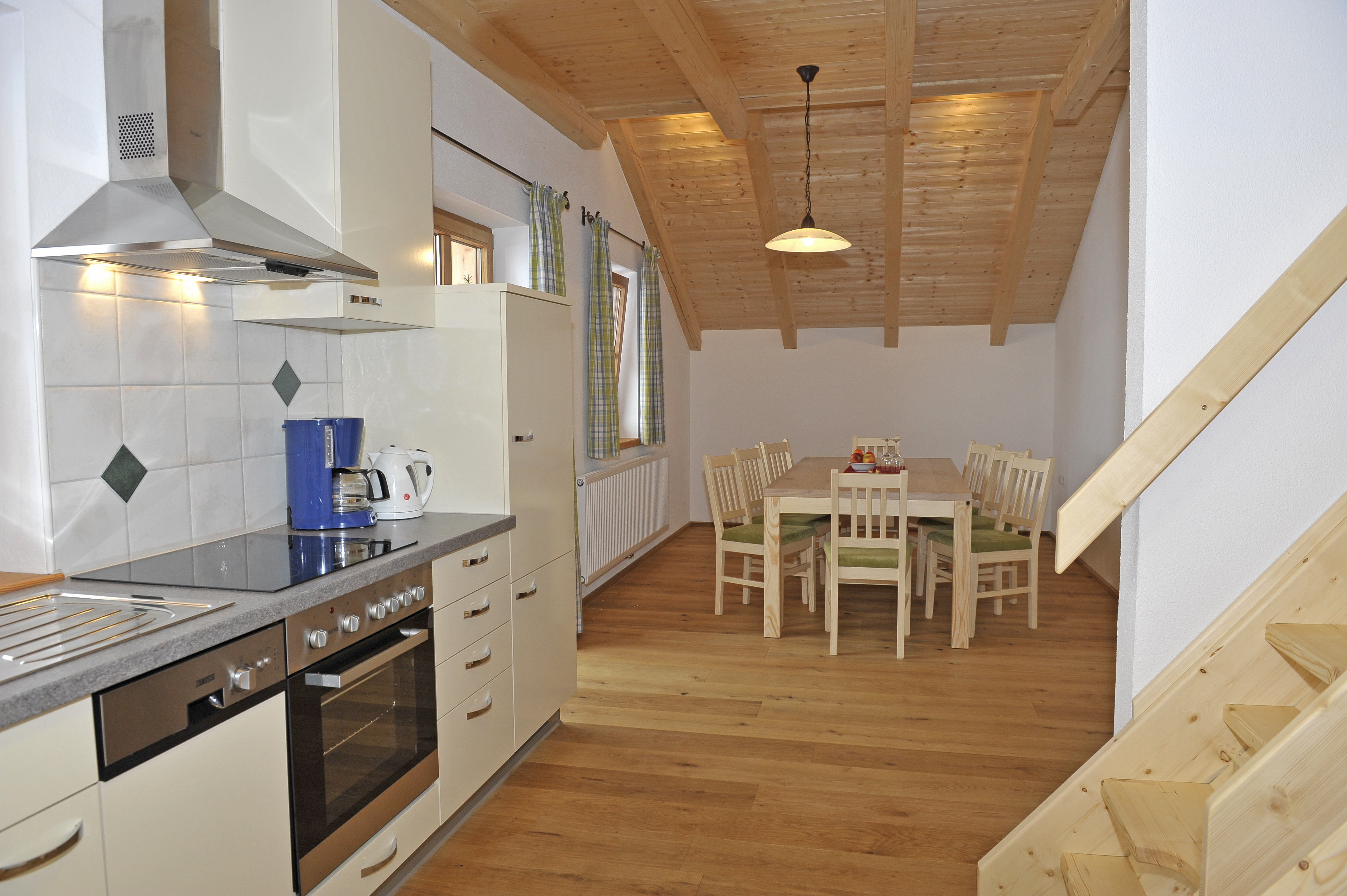 Hinkerhof  Zimmerkategorien Apartment Enzian