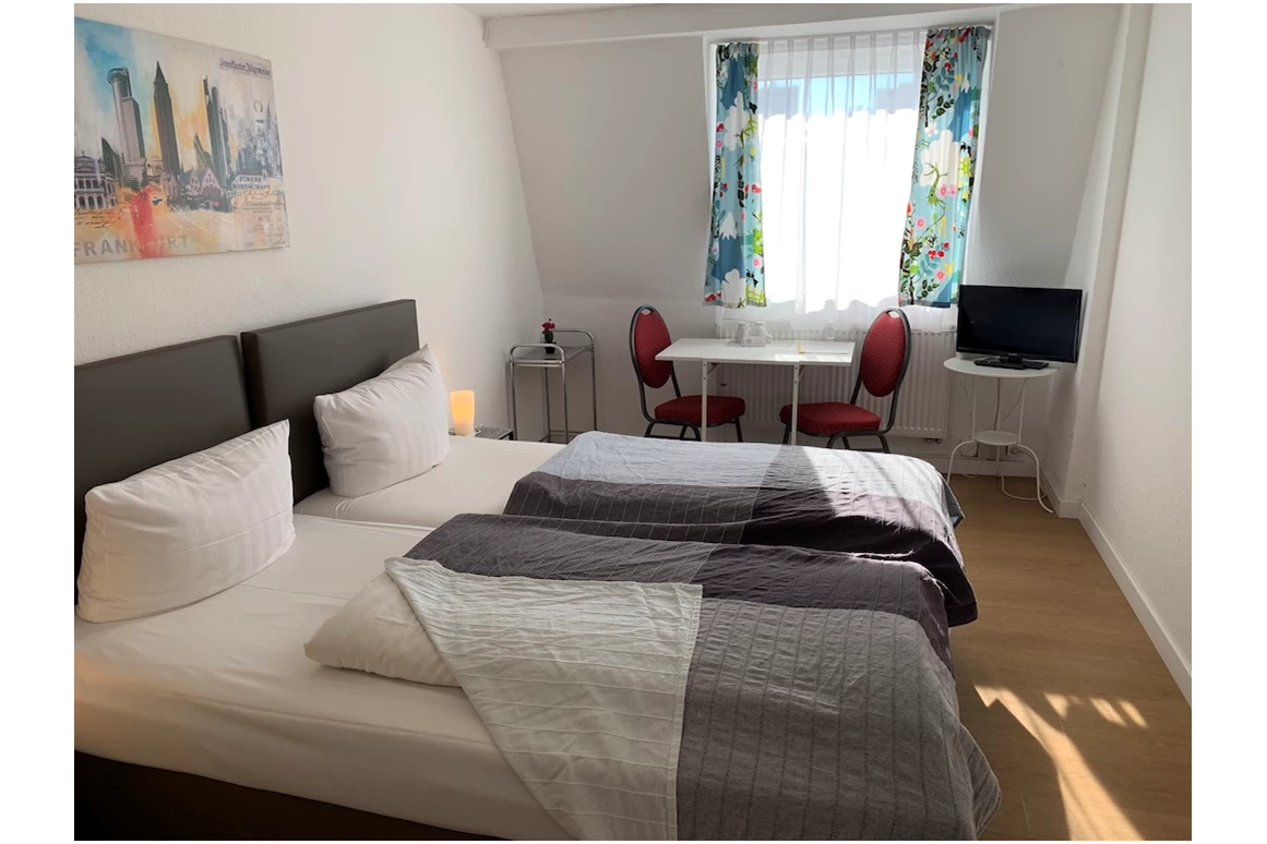 Frühstückspension: ECO Twin mit Etagenbad - Aparthotel & Pension Belo Sono