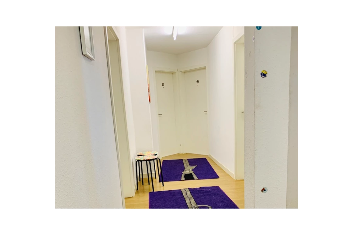 Frühstückspension: Gemeinschaftlich genutzter Flur ECO Zimmer mit Etagenbad - Aparthotel & Pension Belo Sono