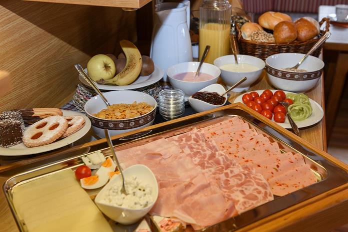 Pensionen - Gosau - Landhaus Helpfer