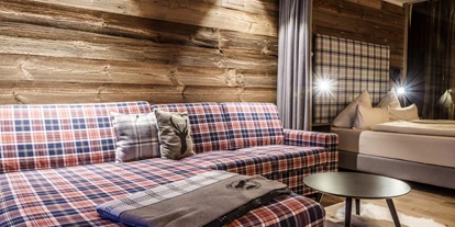Pensionen - WLAN - Ötztal - Wohnbereich - The Peak Sölden