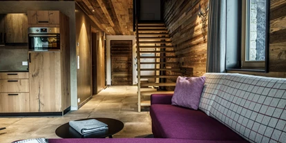 Pensionen - WLAN - Ötztal - Eingang Chalet - The Peak Sölden