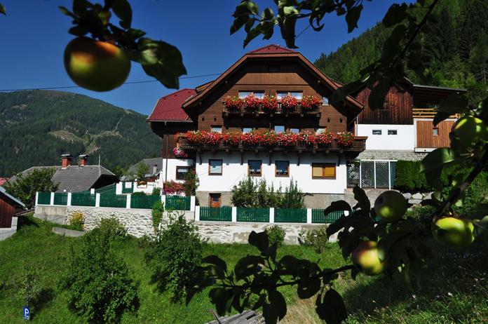 Frühstückspension: Landhaus Hinteregger