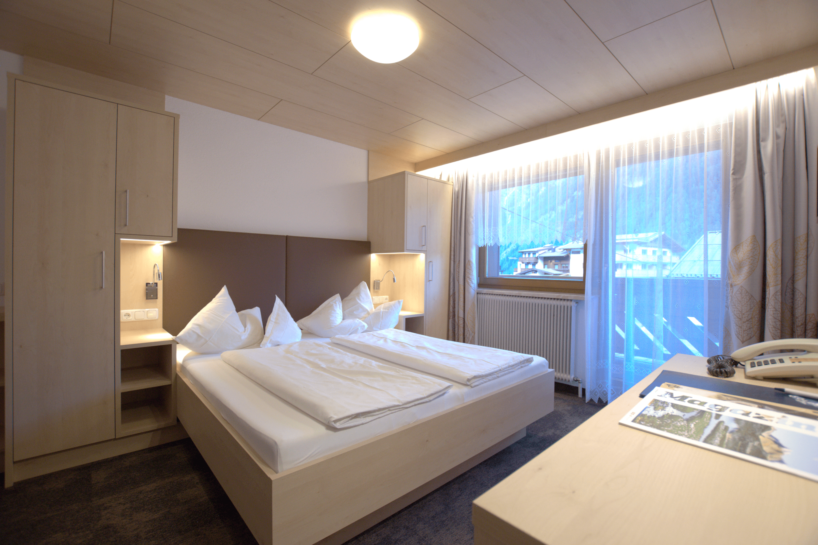 Frühstückspension: Doppelzimmer mit Ostbalkon ca. 18m² - B&B Haus Rehwinkl