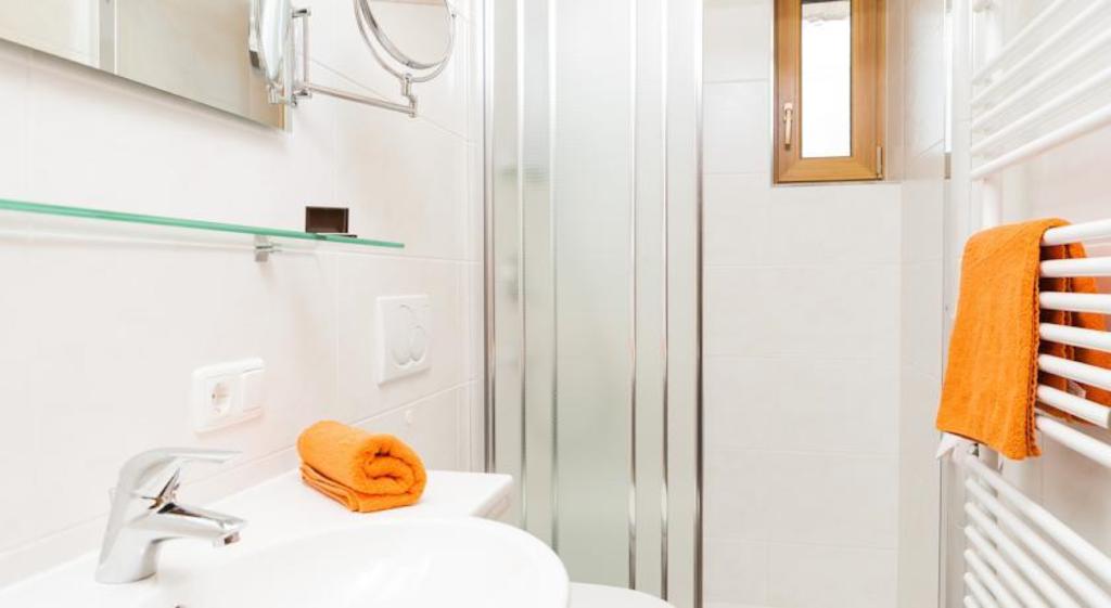 Frühstückspension: Badezimmer - B&B Haus Rehwinkl