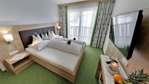 Frühstückspension: Doppelzimmer vom Appartement mit Balkon und Dusche/WC - Garni Jaqueline