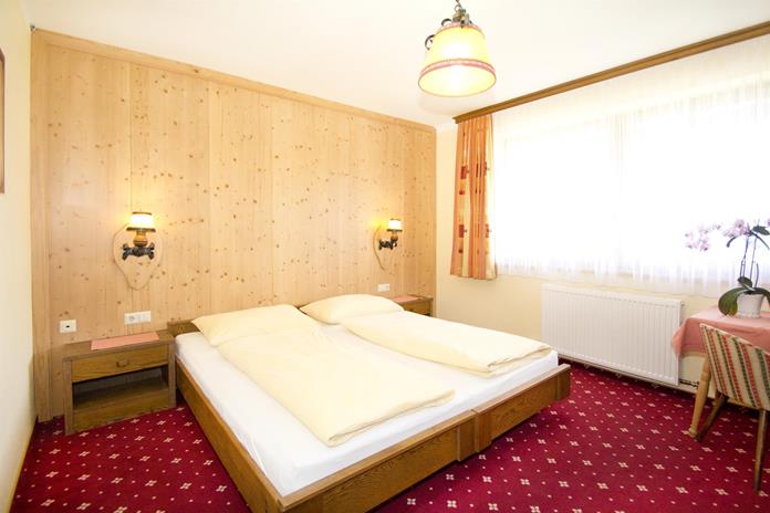 Frühstückspension: Pension Hochwurzen