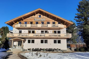 Frühstückspension: Der Rosenhof im Zillertal im Winter - Gästehaus Rosenhof und Birkenhof