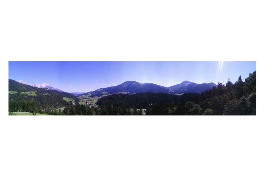 Frühstückspension: Panoramablick von der Terasse - Duschberghof