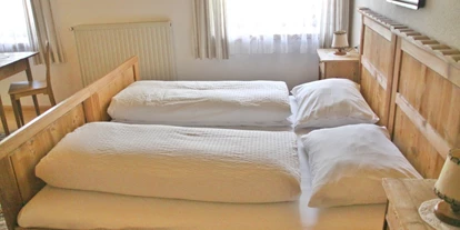 Pensionen - Parkplatz: kostenlos bei der Pension - Osttirol - PENSION FORELLENHOF KOMFORTZIMMER NR 6 - Pension Forellenhof