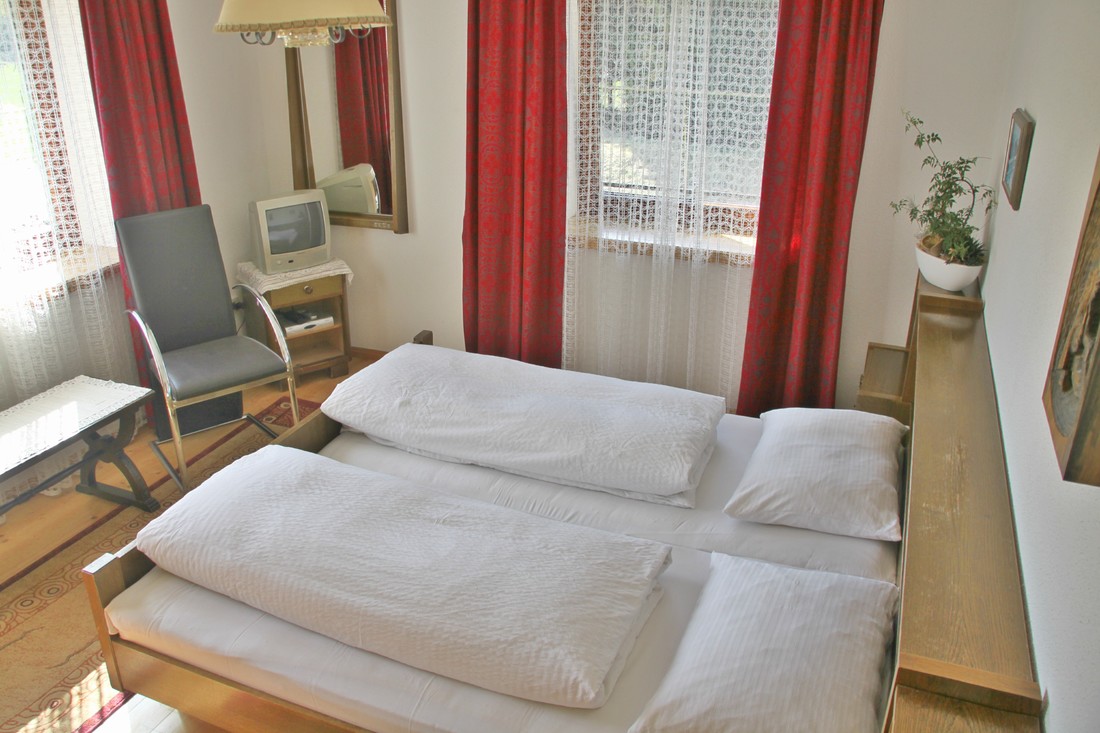 Frühstückspension: PENSION FORELLENHOF KOMFORTZIMMER NR 3 - Pension Forellenhof