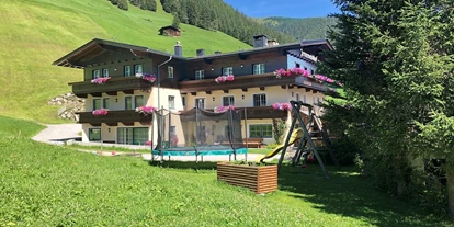 Pensionen - Balkon - Innsbruck - Hausfoto - Jenneweinhof