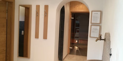 Pensionen - Balkon - Innsbruck - Saunabereich - Jenneweinhof