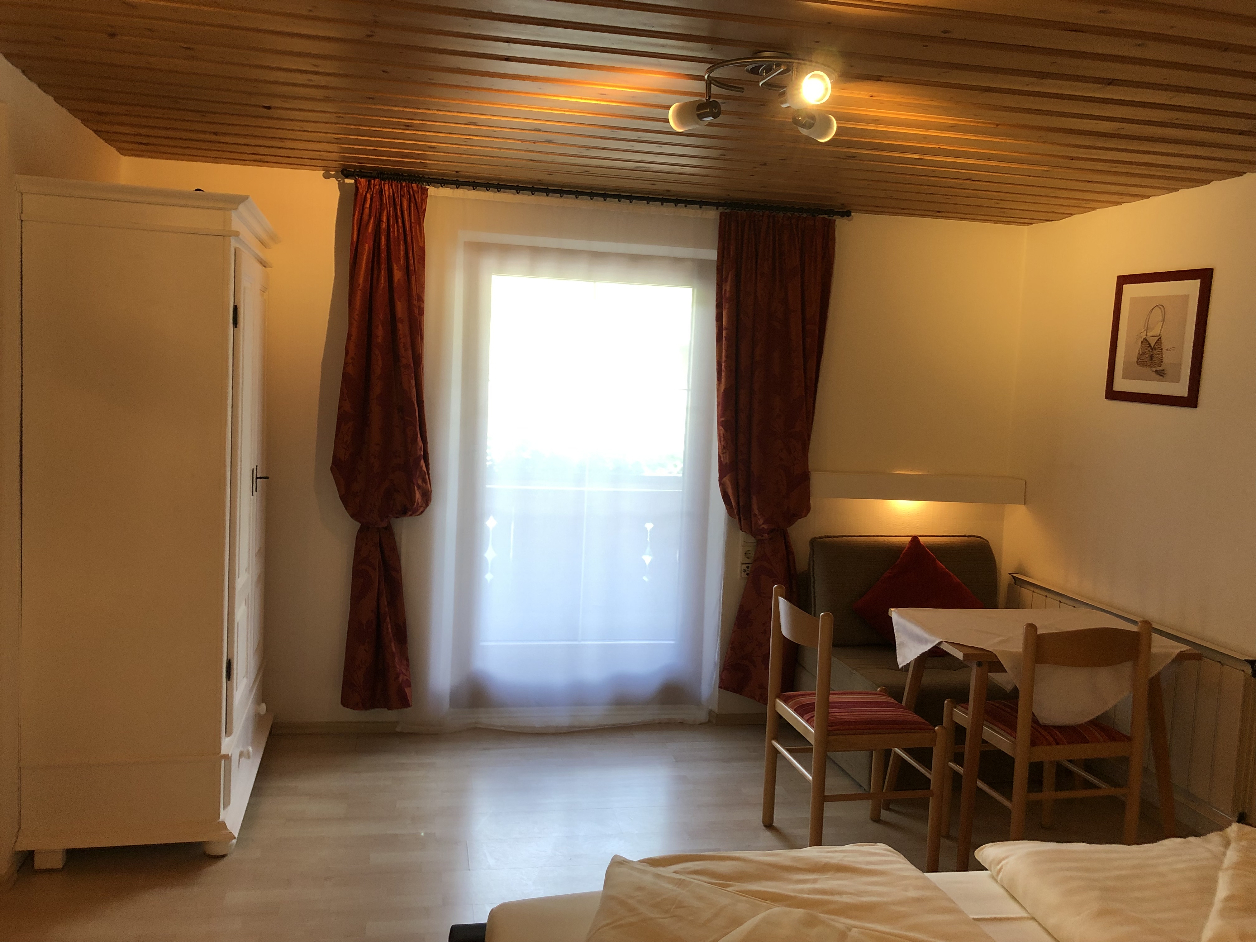 Frühstückspension: Ferienwohnung Kristallkopf - Gästehaus Schlossnerhof***