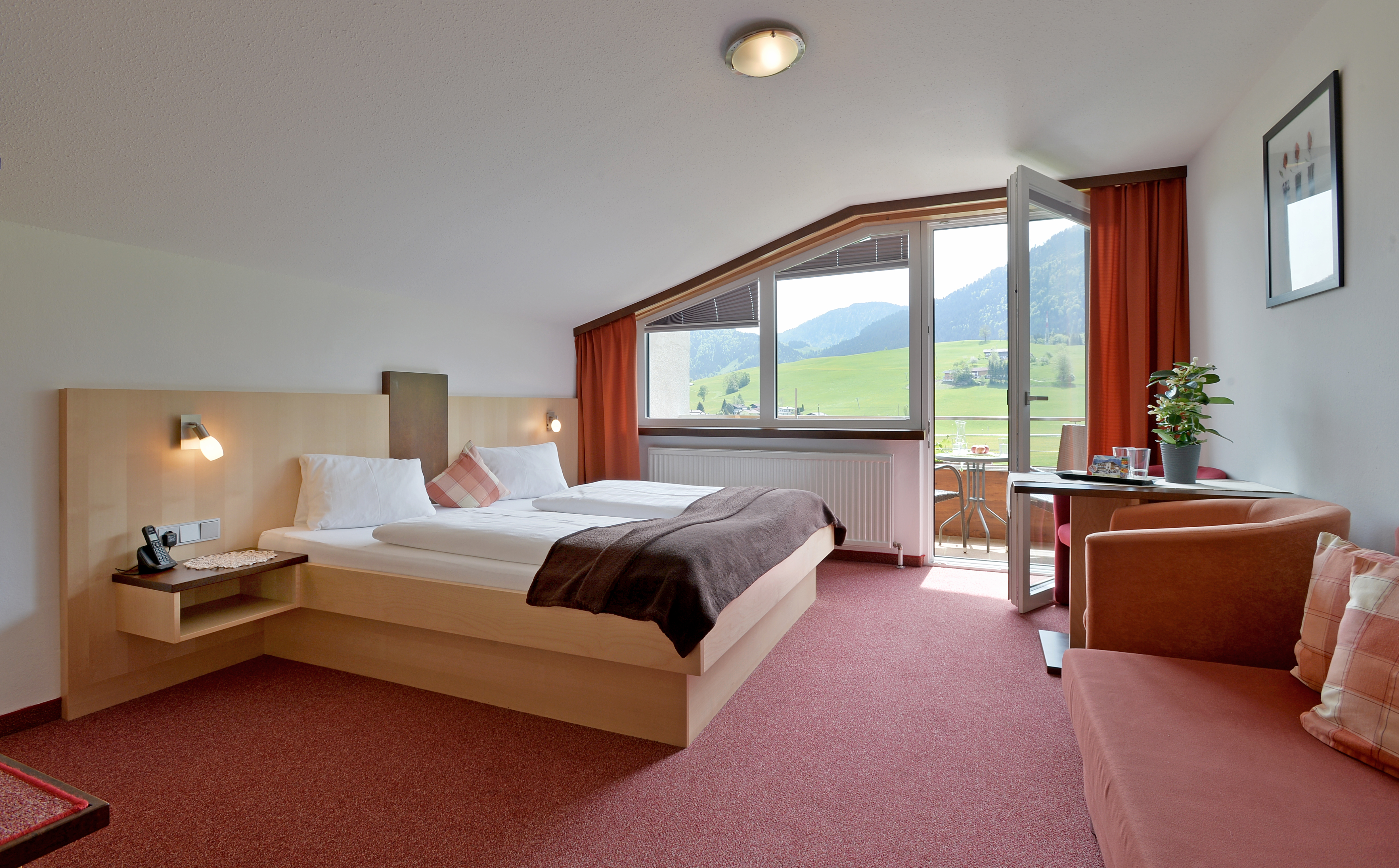 Frühstückspension: Kuschelzimmer Bergblick  - Hotel Garni Tirol im Kaiserwinkel