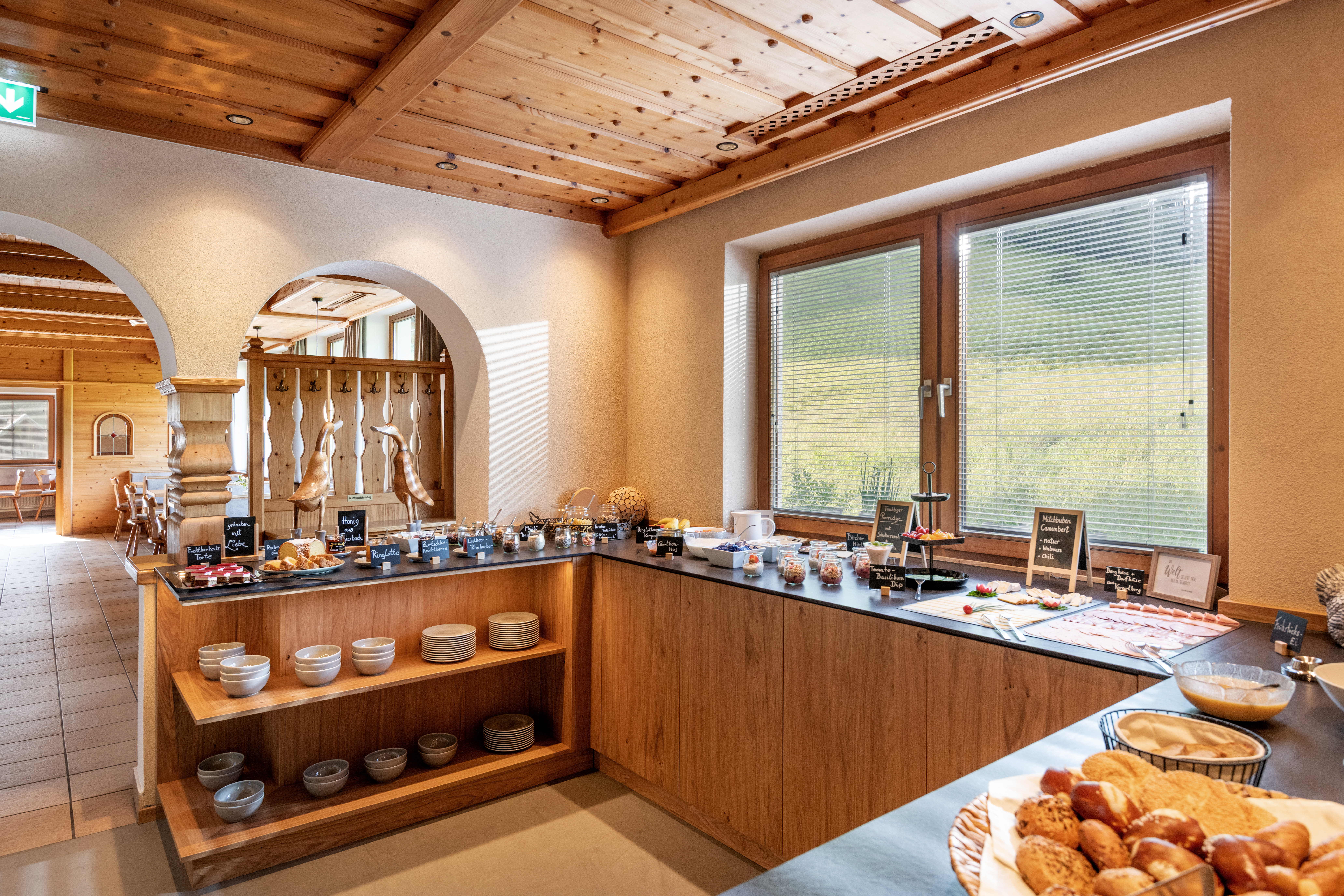 Frühstückspension: Frühstücksbuffet - Gasthof - Pension Schneerose