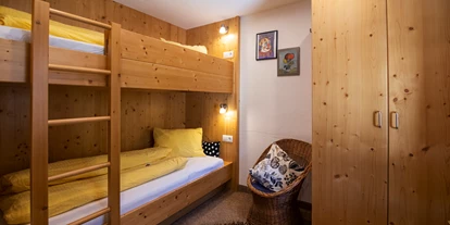 Pensionen - Serfaus - Kinderzimmer - Landhaus Gasser