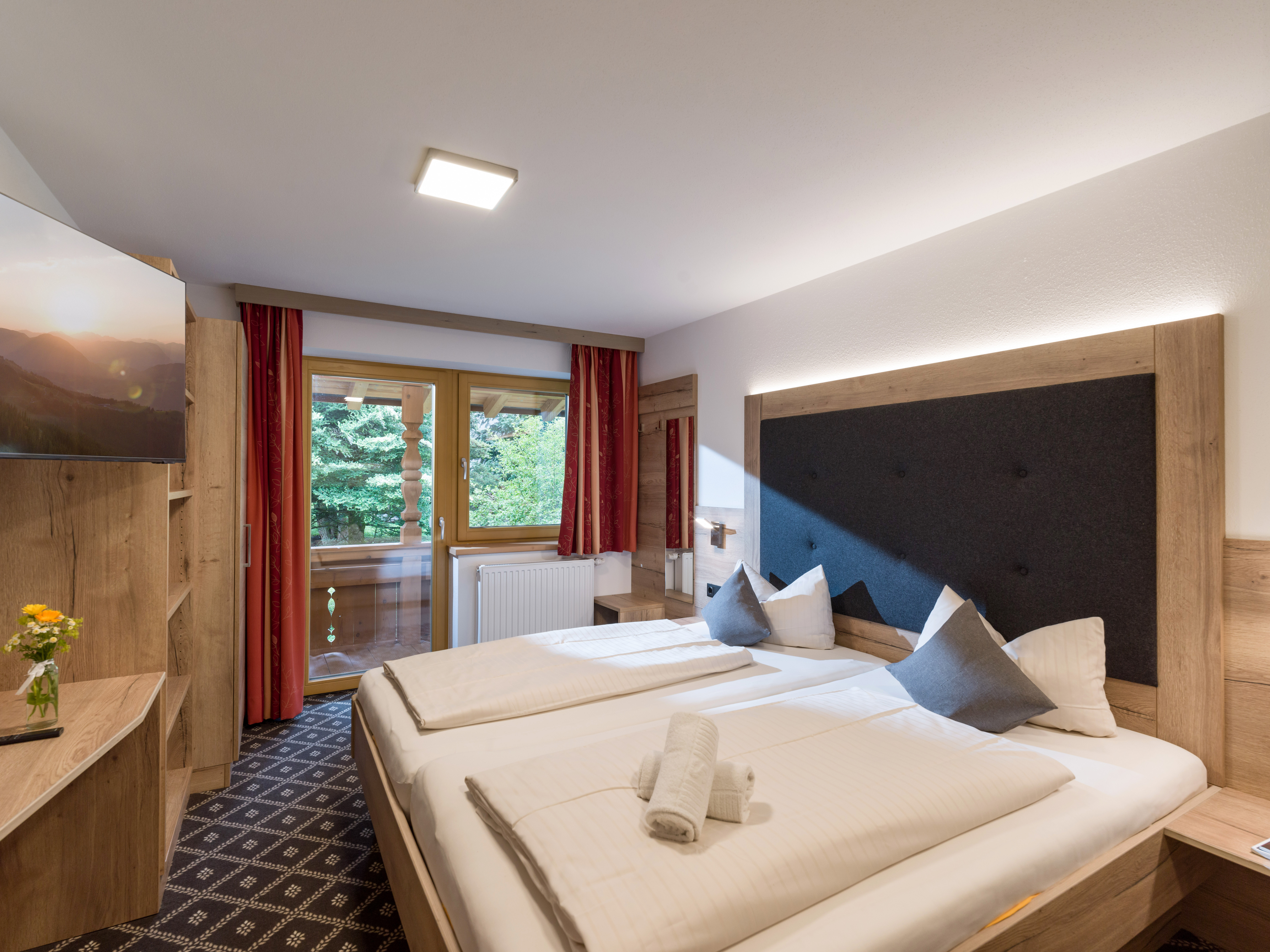 Frühstückspension: Schlafzimmer App. Abendrot 
Platz für insgesamt 4 Personen  - Gasthof Schöntal