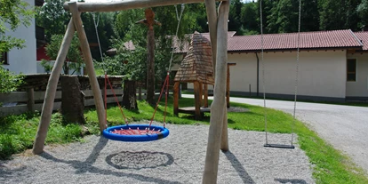 Pensionen - Parkplatz: kostenlos bei der Pension - Alpbach - Spielplatz - Pension Waidmannsruh