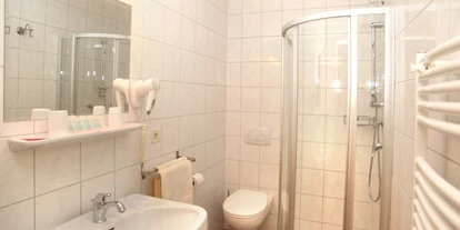 Pensionen - Naturns - Bad Zimmer Parterre - Linserhof