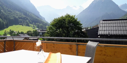 Pensionen - Garten - St. Gallenkirch - Südbalkon App.2 - Appartements Lenzikopf
