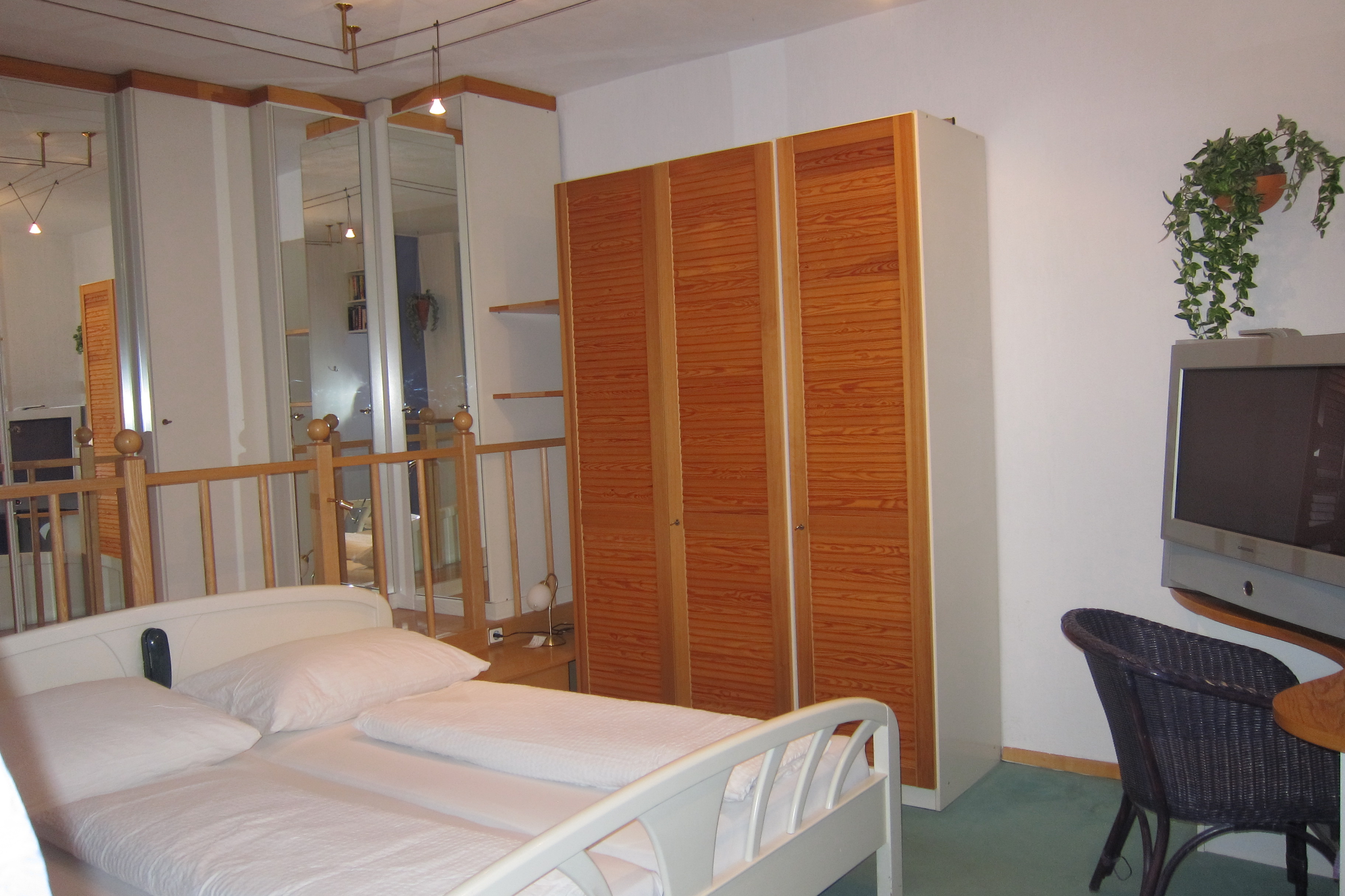 Pensionen - Restaurant - Region Bodensee - Zimmer mit Dusche, WC - Pension Sonne