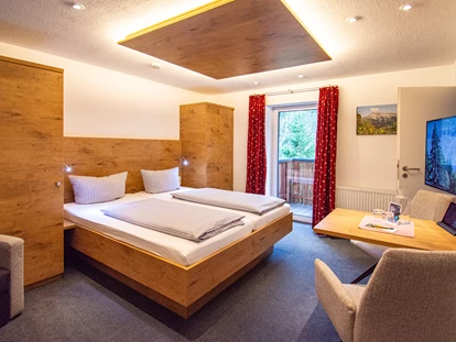 Pensionen - Parkplatz: kostenlos bei der Pension - St. Anton am Arlberg - Zimmer Kategorie Talblick - DAS KLEEMANNs
