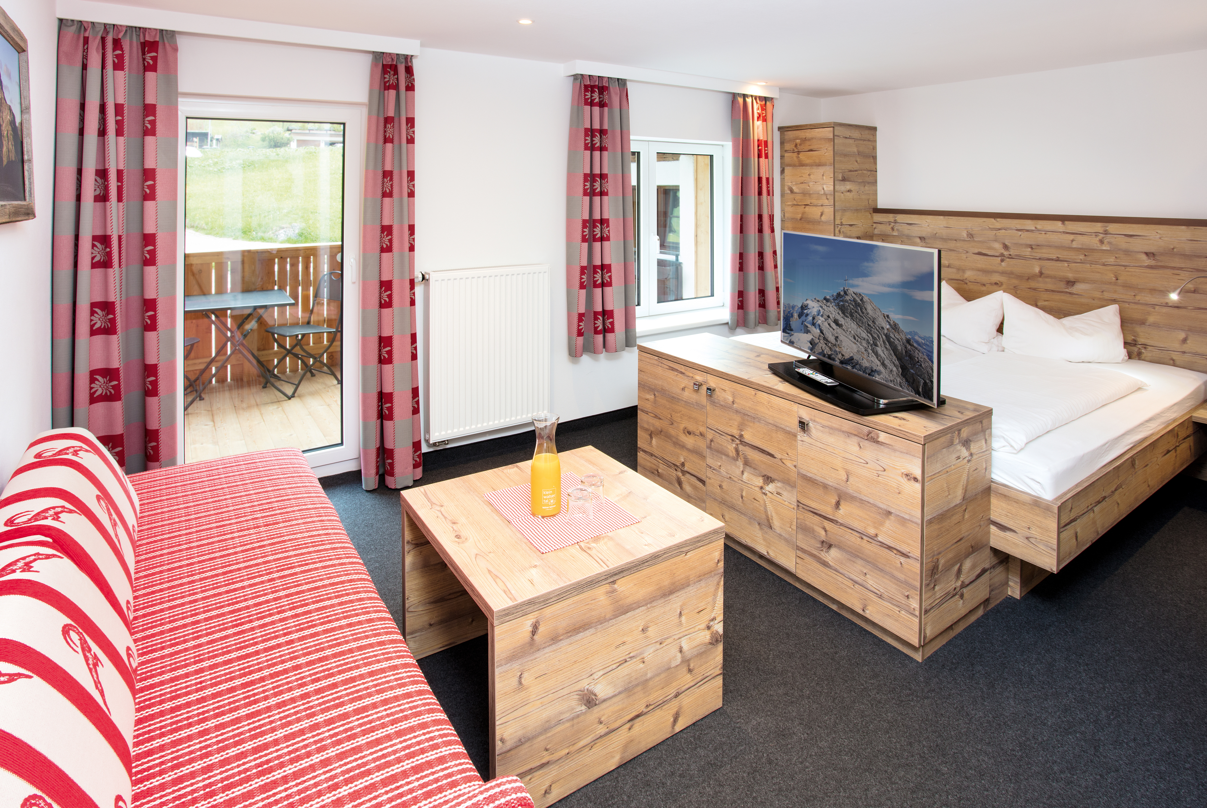 Frühstückspension: Beispiel Zimmer Bergblick - DAS KLEEMANNs - adults only